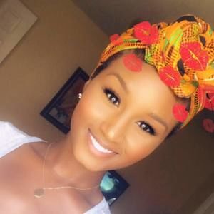 Meet your Posher, Briana